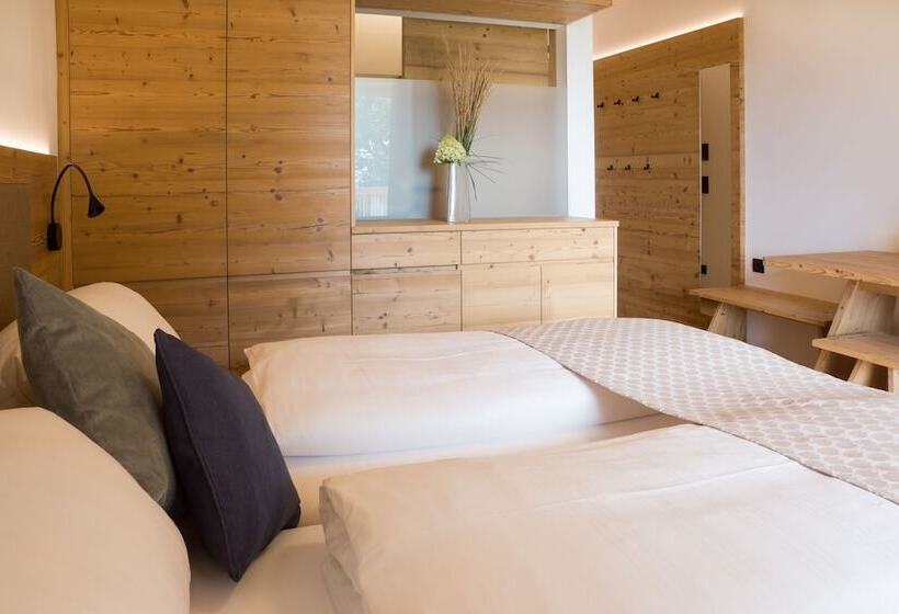 Номер Deluxe Вид на Сад, ölerhof