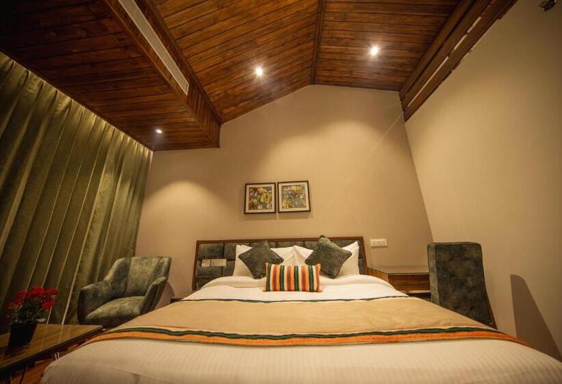 패밀리 룸, Justa Grand View Resort & Spa, Manali