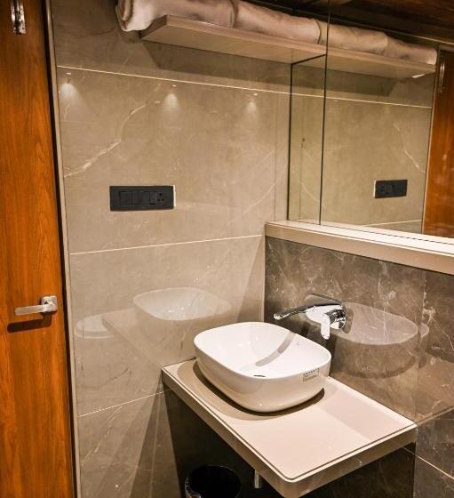 Номер Стандарт, Suvidha Suites