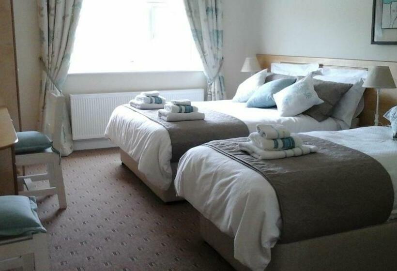 Трехместный Номер Стандарт Вид на Сад, Donemark Rise B&b