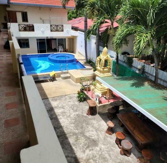 스탠다드 스튜디오, Happy Valley Pattaya