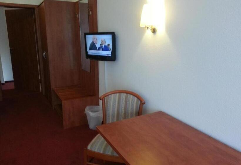 Номер Стандарт, Schmucker Jäger   Hotel Garni