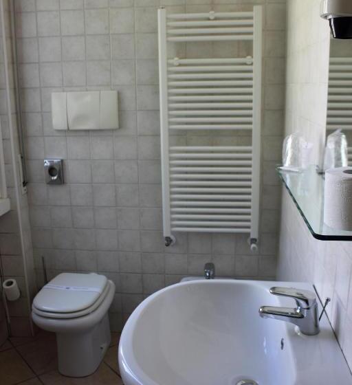 اتاق اکونومی, Albergo Hotel Giardino