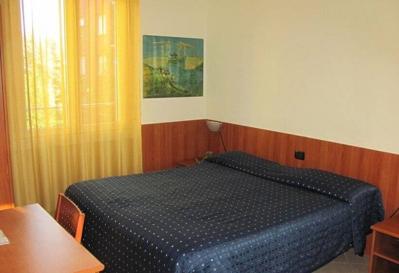اتاق استاندارد سه نفره, Albergo Hotel Giardino