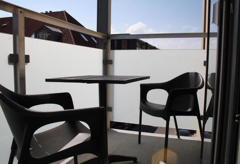 Апартаменты 1 Спальня с Балконом, Aparthotel Faber