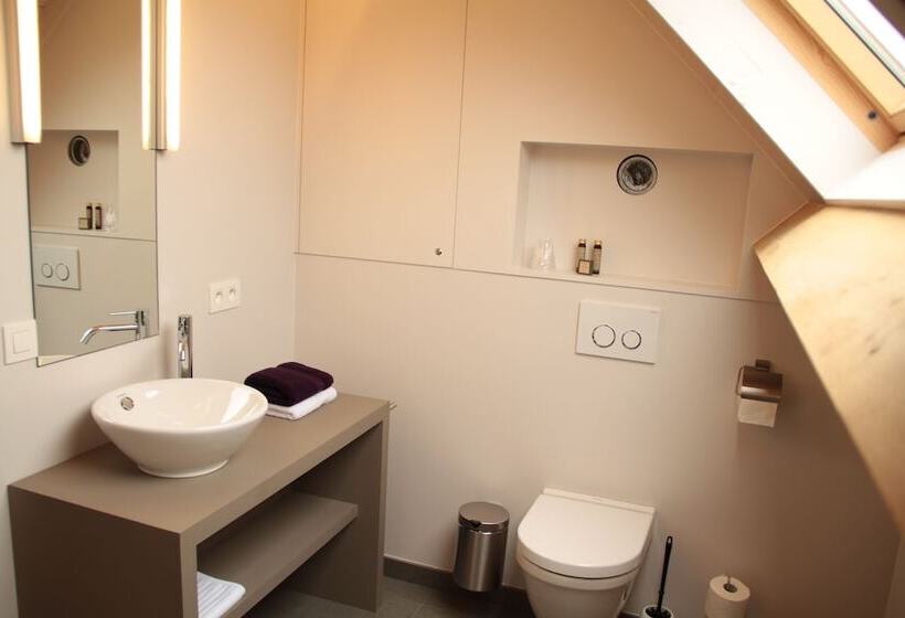 Семейный Номер, B&b Passadia