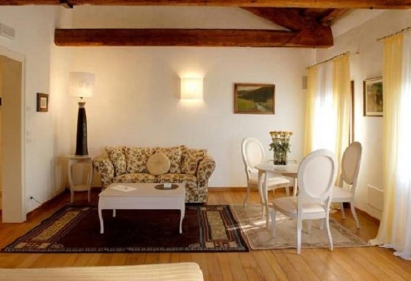 스위트, Villa Foscarini Cornaro