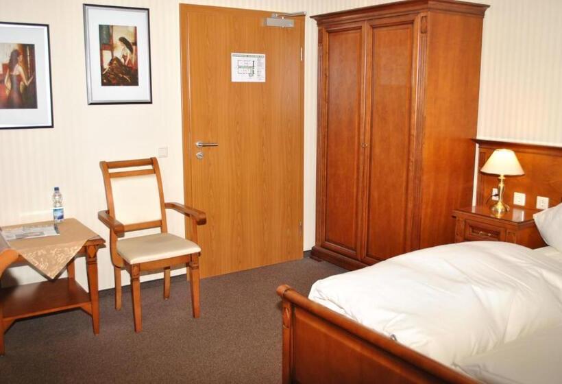 标准间, Waldhotel Rheinbach
