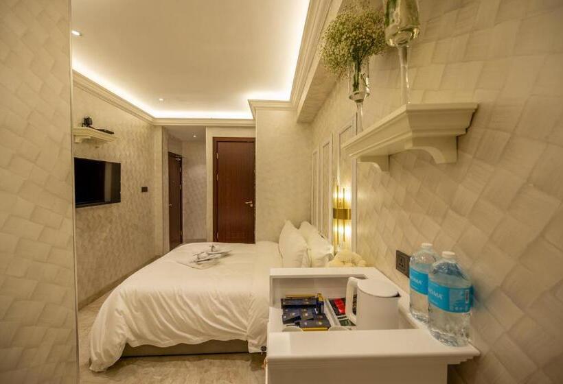 디럭스 룸, A Residence @ Between Hilton & Cititel