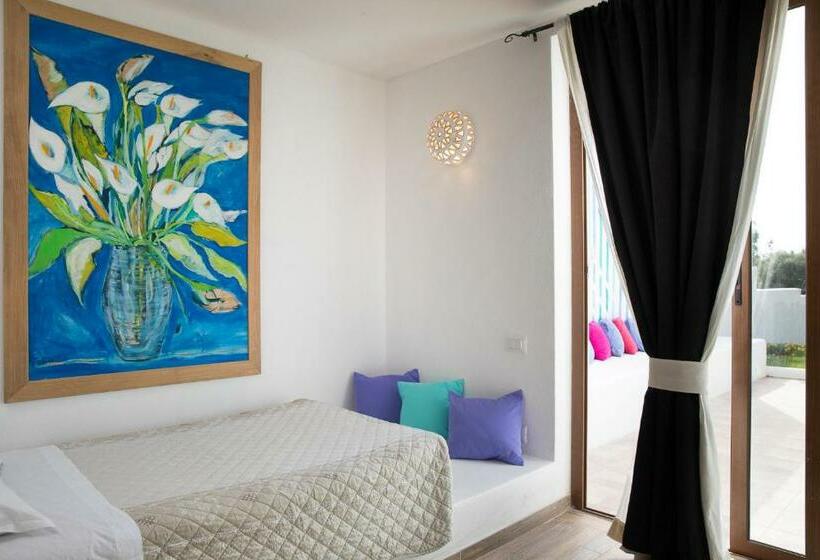سوئیت جونیور با چشم‌انداز باغ, Palmasera Charming Suites