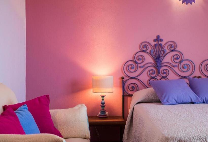 سوییت با چشم‌انداز دریا, Palmasera Charming Suites
