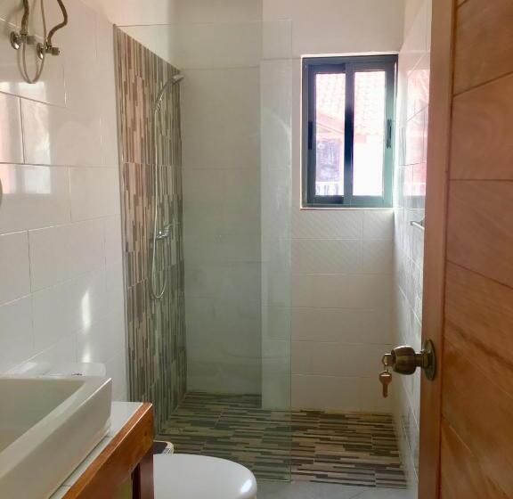 استودیوی استاندارد, Surfzone Beachside Apartments