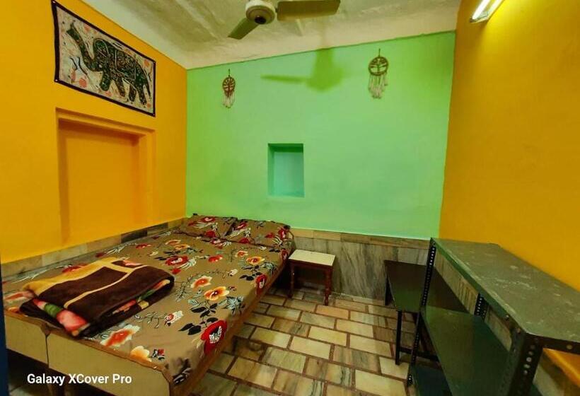 基本间, Shiva Guest House