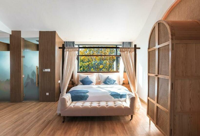 Люкс, Dali Beauty Seaview B&b