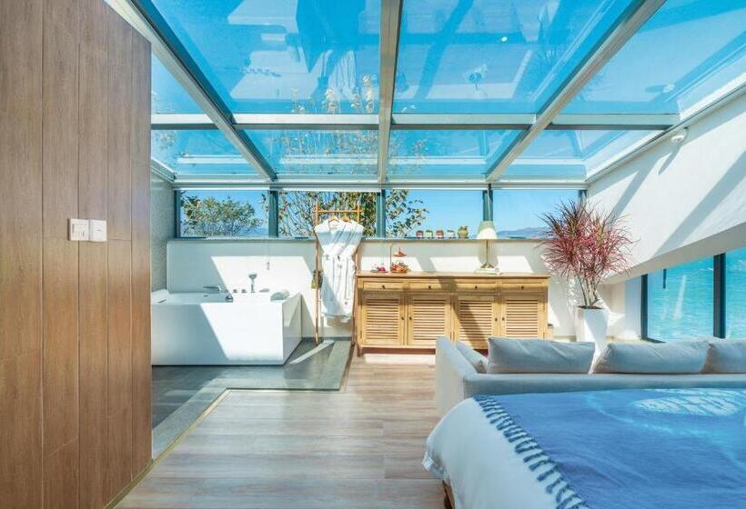 Номер Стандарт Вид на Озеро, Dali Beauty Seaview B&b