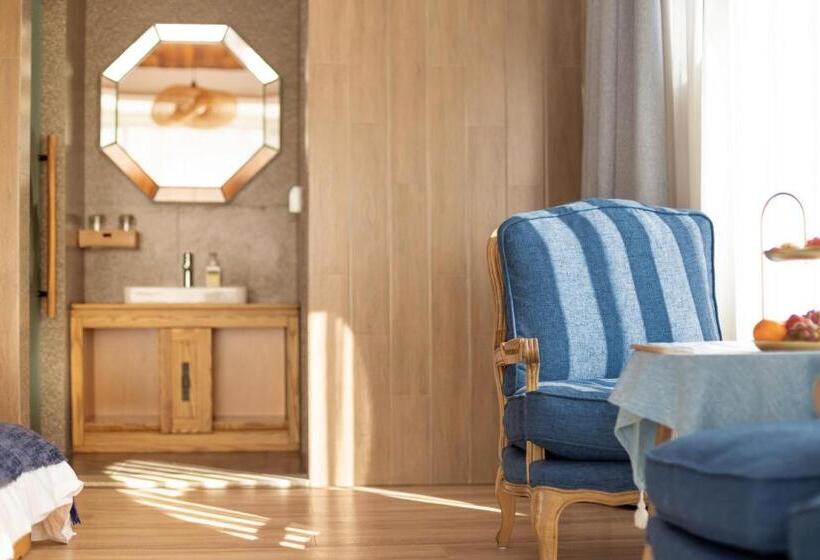 Номер Стандарт Вид на Озеро, Dali Beauty Seaview B&b