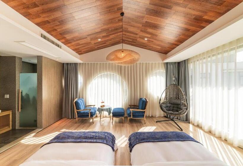 Номер Стандарт Вид на Озеро, Dali Beauty Seaview B&b