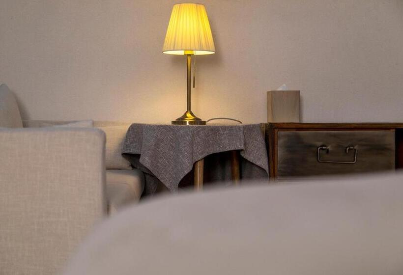 Номер Стандарт Вид на Озеро, Dali Beauty Seaview B&b