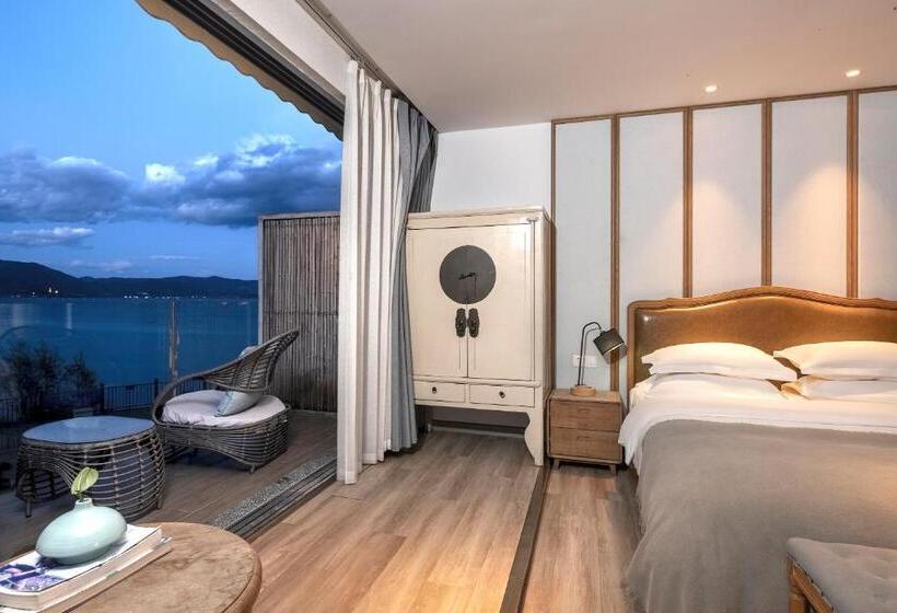Номер Deluxe Вид на Море с Балконом, Dali Beauty Seaview B&b