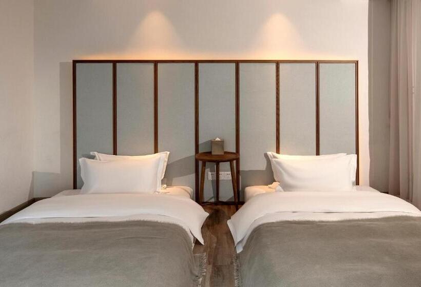 Номер Basic, Dali Beauty Seaview B&b