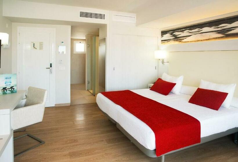 Quarto Basic, Aequora Lanzarote Suites