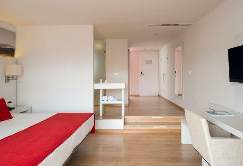 Полулюкс, Aequora Lanzarote Suites
