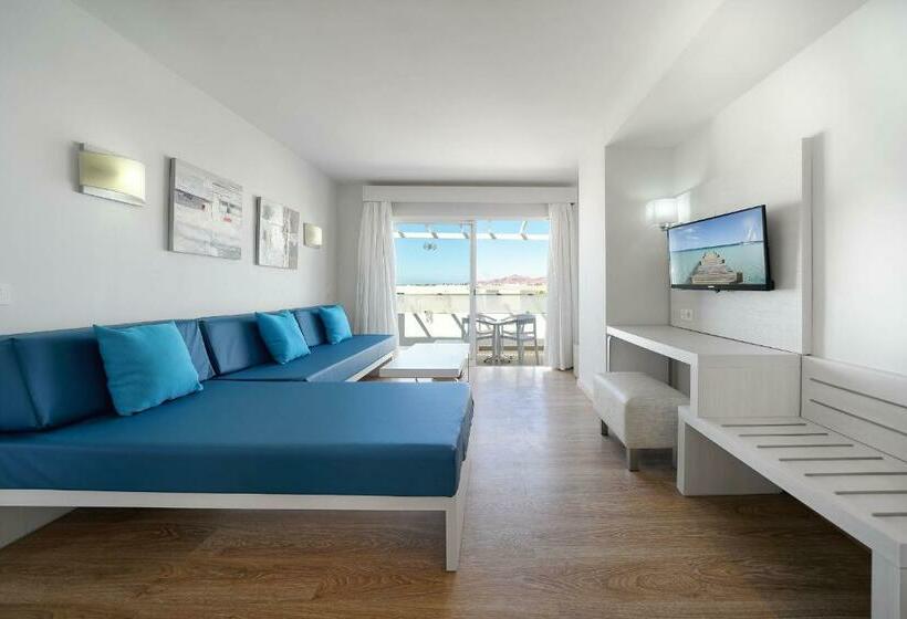 Люкс Семейный 2 Спальни, Aequora Lanzarote Suites