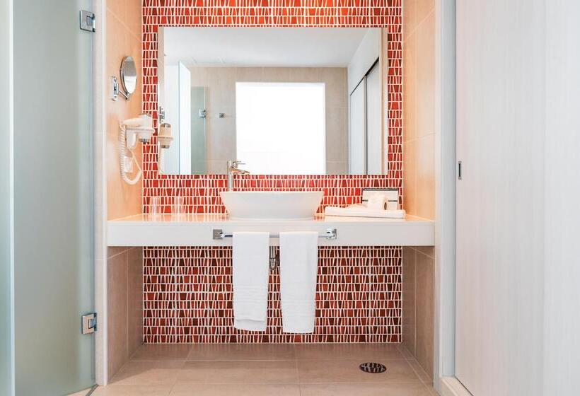 Quarto Basic, Aequora Lanzarote Suites