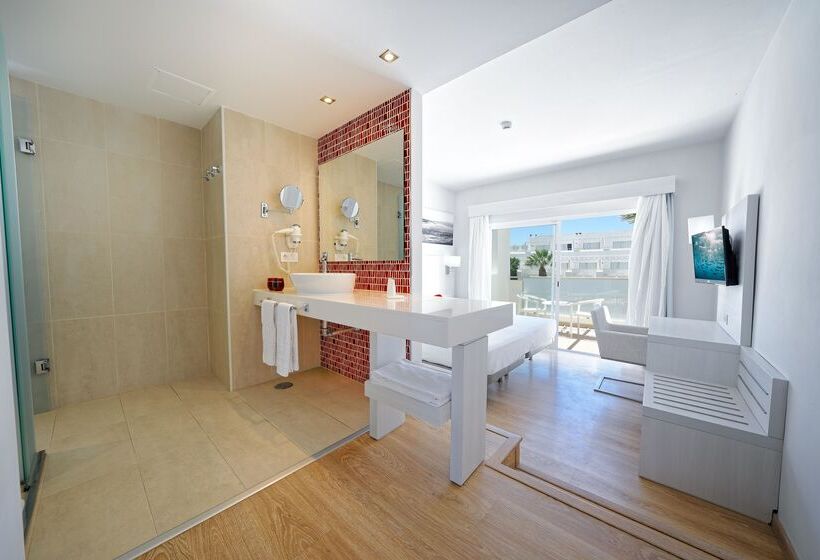 Júnior Suíte Familiar, Aequora Lanzarote Suites