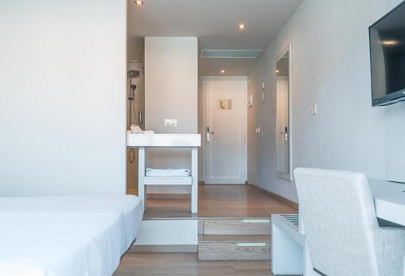 Семейный Полулюкс, Aequora Lanzarote Suites