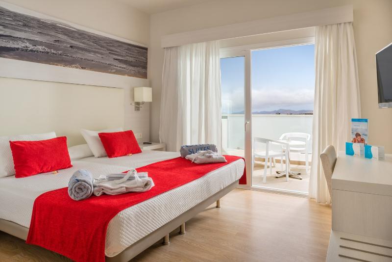 Полулюкс, Aequora Lanzarote Suites