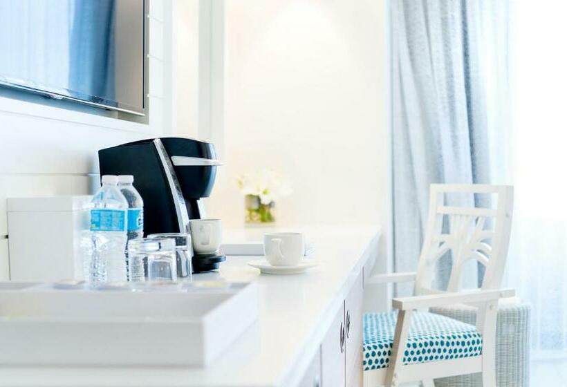 اتاق استاندارد با تخت بزرگ, Grand Hyatt Baha Mar