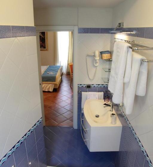 Номер Стандарт с Балконом, Portercole B&b