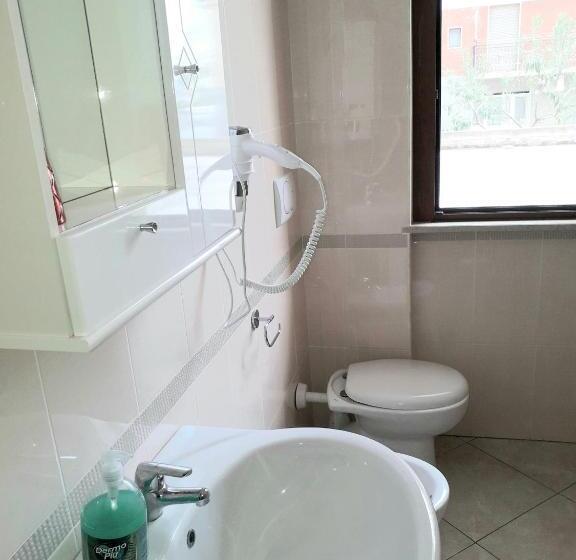 Номер Стандарт, G&g   Bed & Breakfast