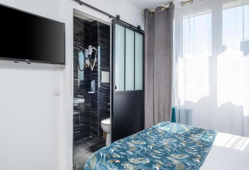Номер Deluxe с Балконом, The Originals Boutique, Hôtel Le Marignan,le Havre Centre Gare