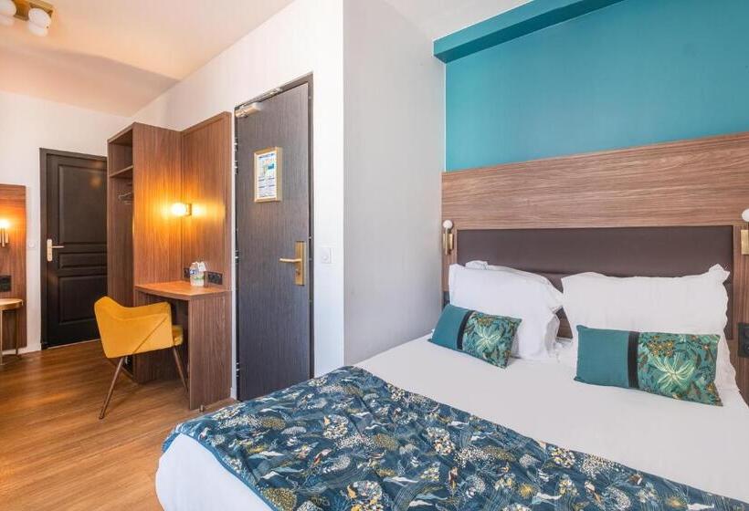 Трехместный Номер Комфорт, The Originals Boutique, Hôtel Le Marignan,le Havre Centre Gare