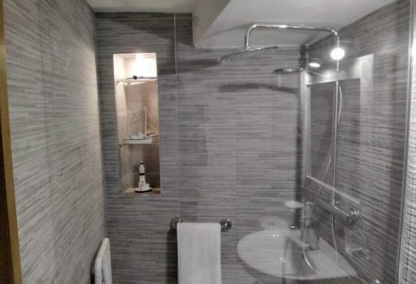 Номер Стандарт, Casa Blanca