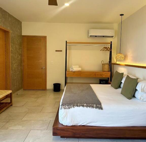 带阳台的豪华间, Casa Bicachi   Adults Only