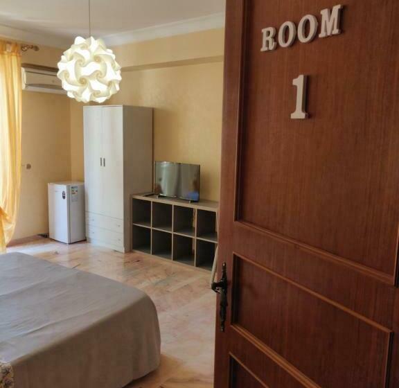 اتاق استاندارد چهار تخته, Bed & Breakfast Casa Vittoria