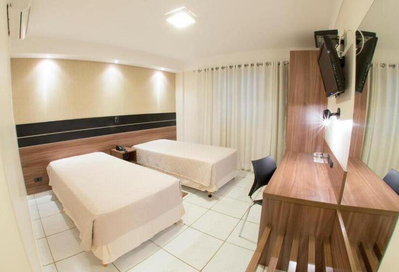 Номер Премиум, Estoril