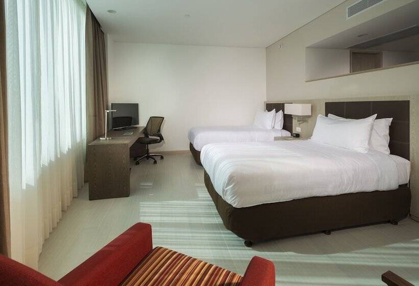 Номер Стандарт, Hilton Garden Inn Barranquilla