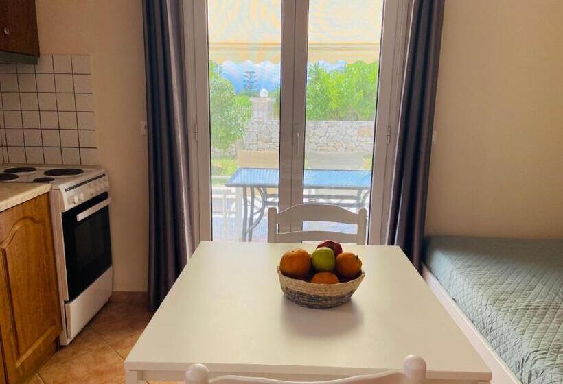 Студия Стандарт, Residence Poseidon