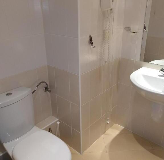 Estudio Estándar con Balcón, Studio Villa Park 207