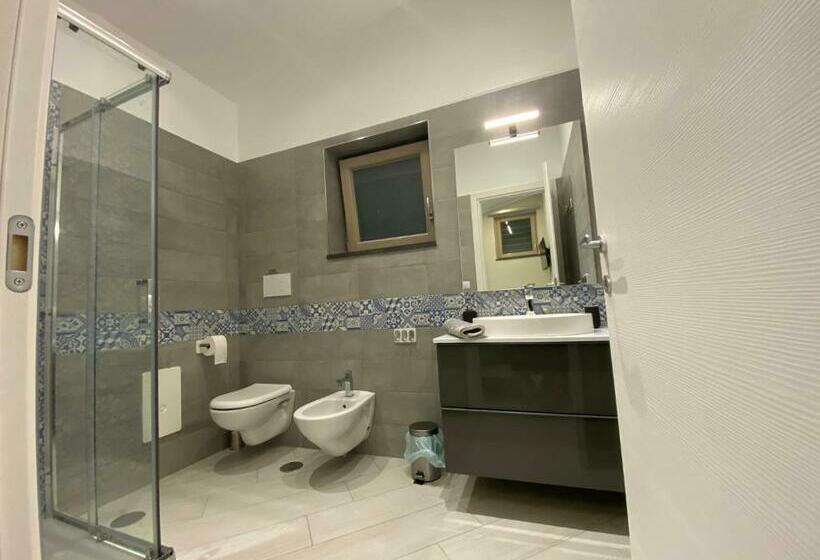 Quarto Quádruplo Estandar, B&b Il Vicoletto