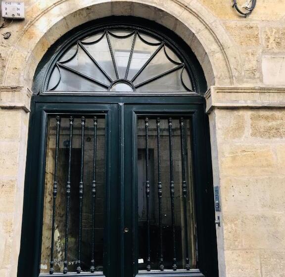 اتاق استاندارد با تراس, Tang Home Bordeaux Hyper Centre