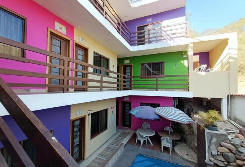Economy Quadruple Room, Playa Sayulita