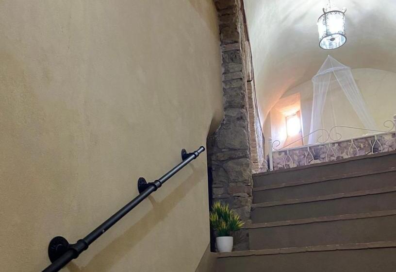 Номер Стандарт Трехместный, Il Giardino Segreto B&b