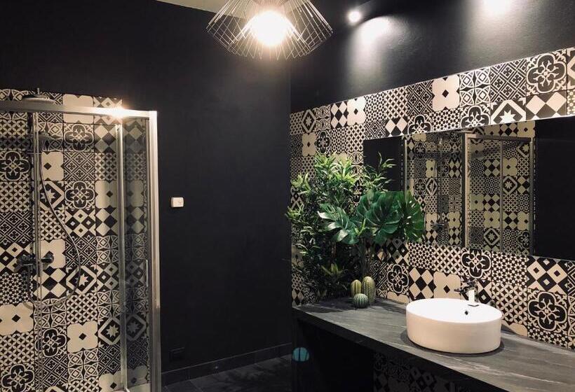 سوییت جونیور, Giuseppe B&b