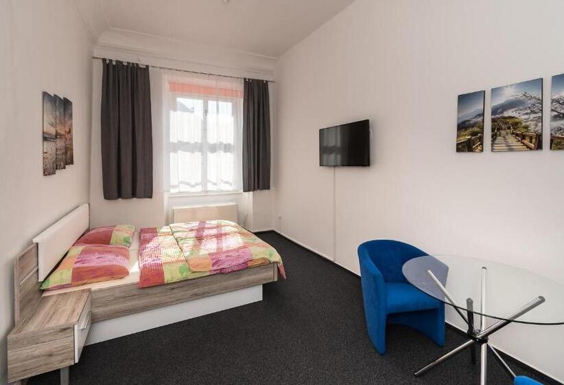 سوییت, Penzion Harvart