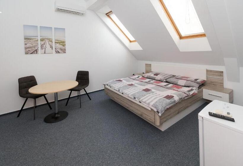 اتاق استاندارد, Penzion Harvart